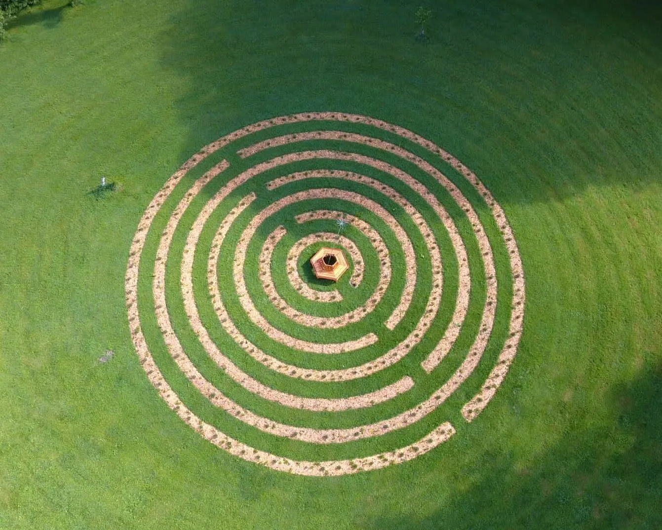 Labyrinth im Park
