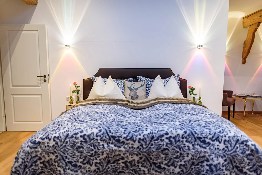 Blaues Schlafzimmer im Kleinen Apartment II
