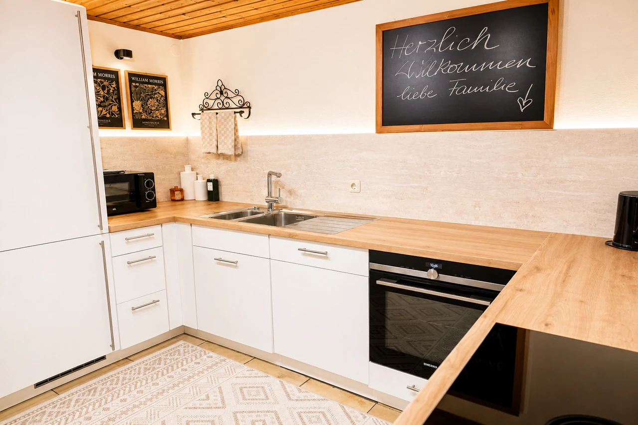 Voll ausgestattete Küche im Kleinen Landhaus II